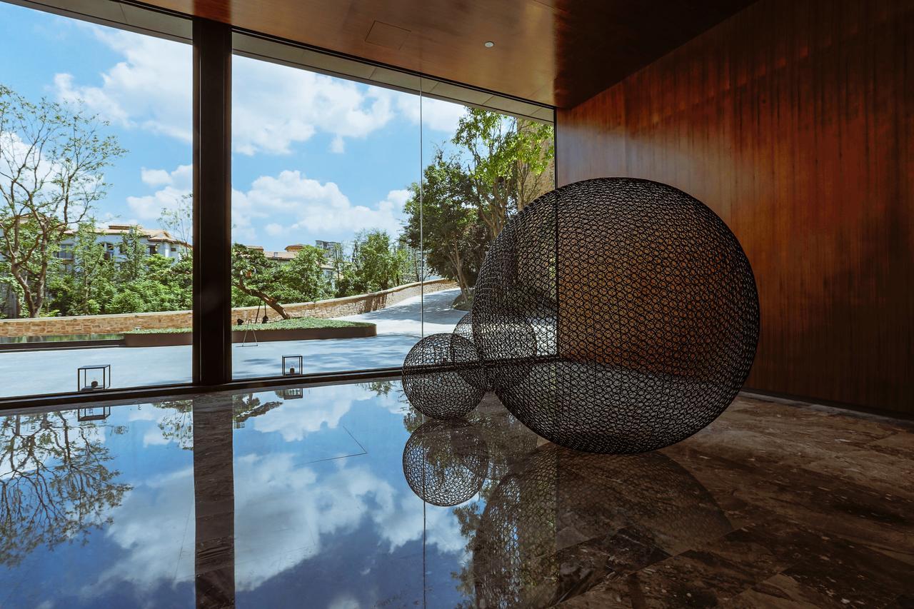 Luxehills Maison Albar Hotel Чънду Екстериор снимка