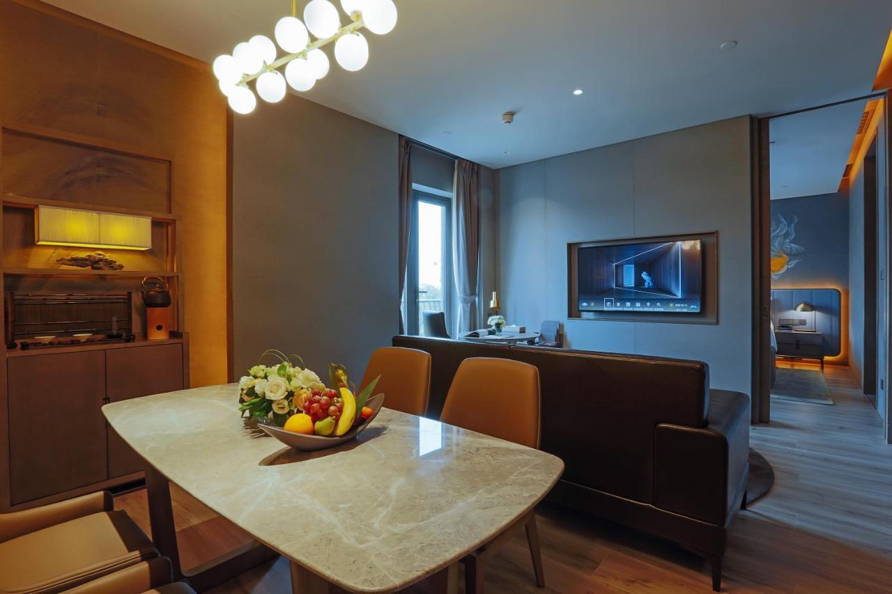 Luxehills Maison Albar Hotel Чънду Екстериор снимка